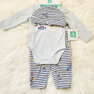 SOLD!!!NWT Cozy Disney Baby Light Blue & Striped Bodysuit Set With Hat.